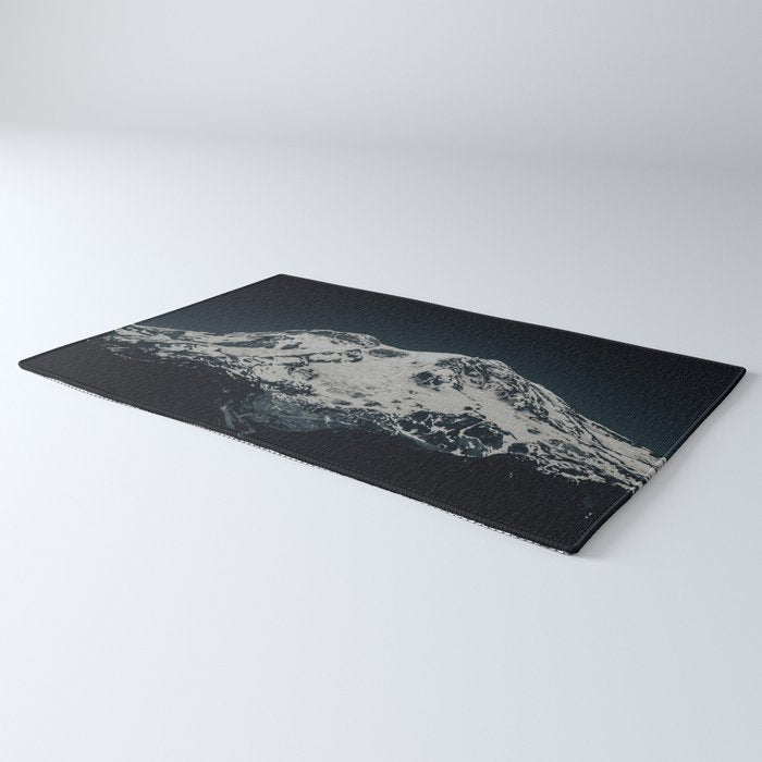 Dark Rainier Rug Gallery Image 3
