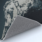 Dark Rainier Rug Gallery Image 4