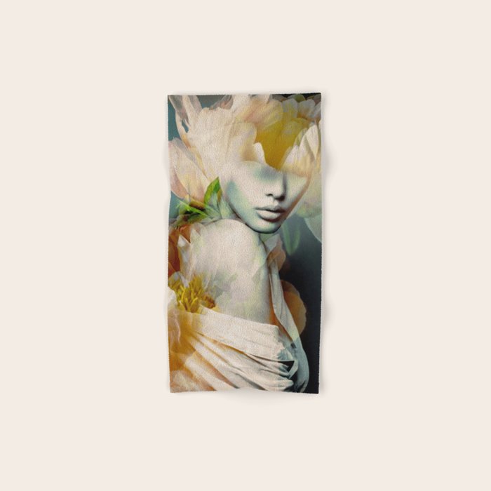 blooming 2a Bath Towel Gallery Image 1