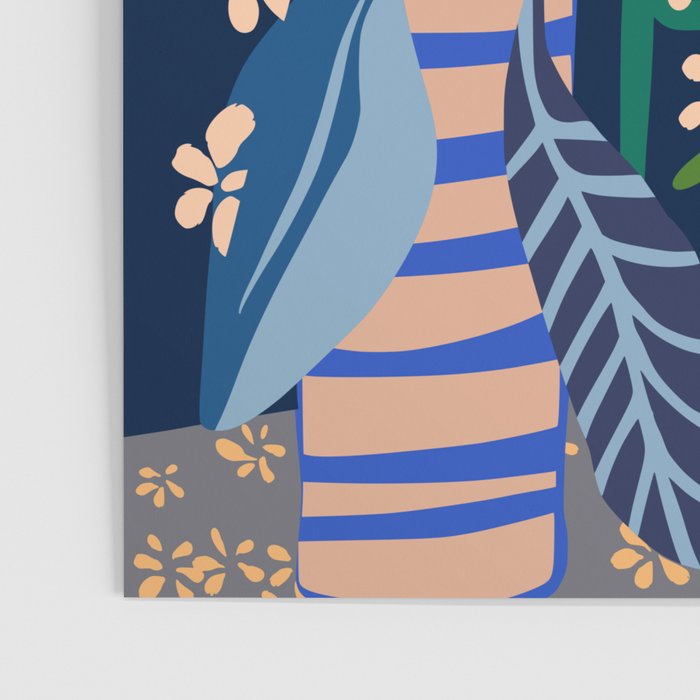 Strainge Clover blossoms in a vase dark blue Poster Gallery Image 3