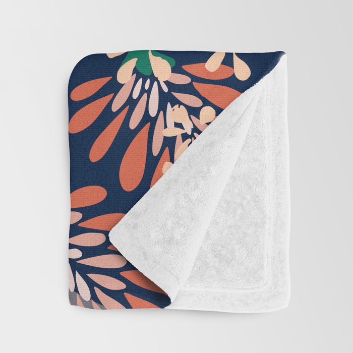 Strainge Clover blossoms in a vase dark blue Throw Blanket Gallery Image 3