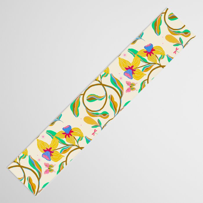 Vibrant daffodils garden Table Runner Gallery Image 3