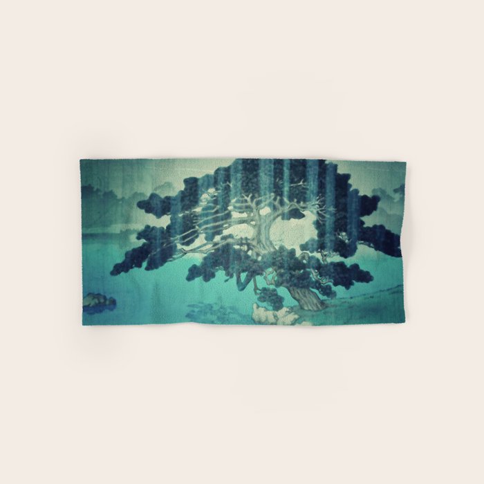 Dreams from Hitori - Nature Landscape Bath Towel Gallery Image 1