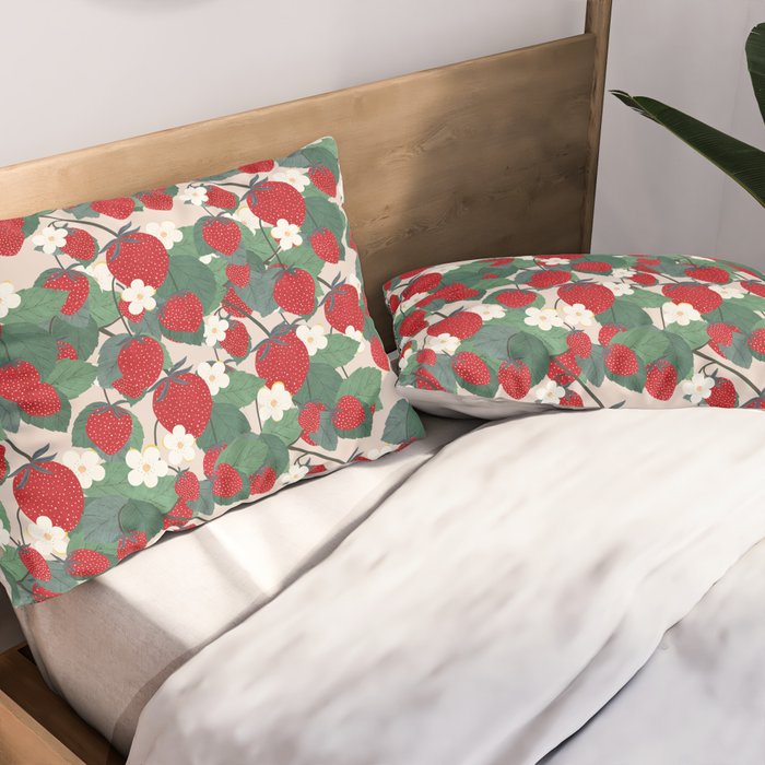 Strawberries and leaves Pillow Sham Gallery Image 2