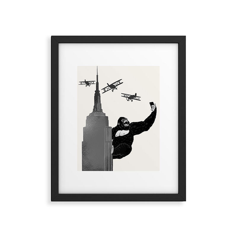 Selfie King Kong Framed Art Print Gallery Image 6