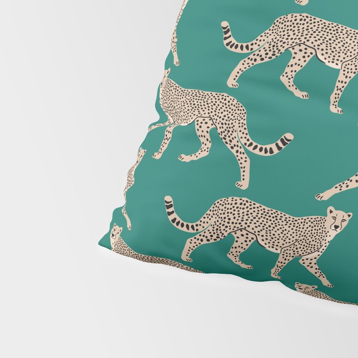 Walking Cheetahs 8 Pillow Sham Gallery Image 4
