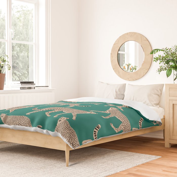 Walking Cheetahs 8 Duvet Cover Gallery Image 2