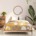 Retro Garden Flowers Groovy 60s 70s Floral Pattern in Ochre Yellow Orange Comforter Gallery Image 3