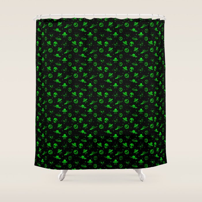 Aliens and UFOs Pattern Shower Curtain Gallery Image 1
