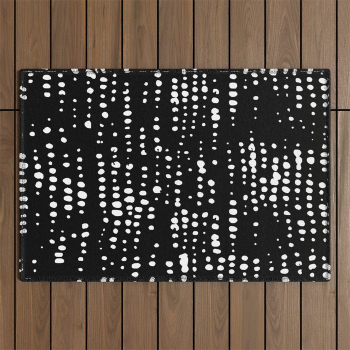 Abstract Spotted Pattern in Black and White Outdoor Rug Gallery Image 1