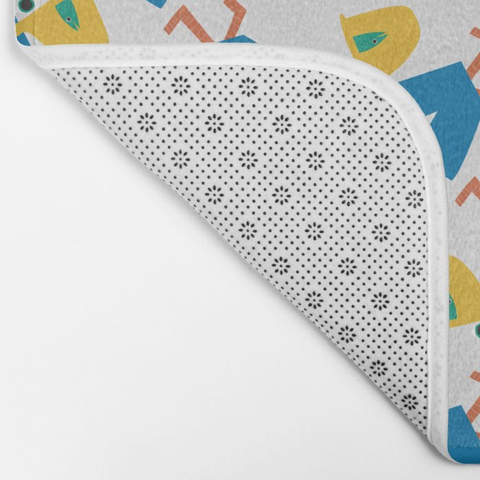 Pelican's Lunch Pattern Bath Mat Gallery Image 2