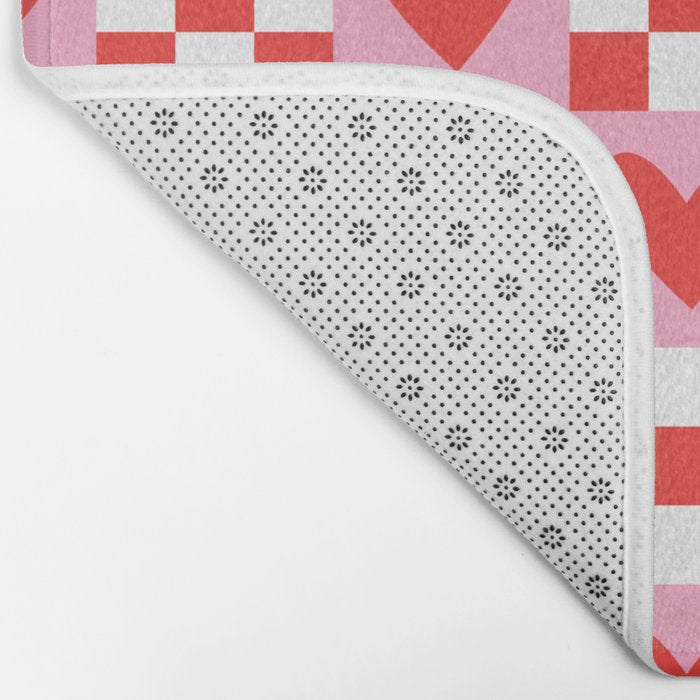 Red love heart checkered pattern Bath Mat Gallery Image 2