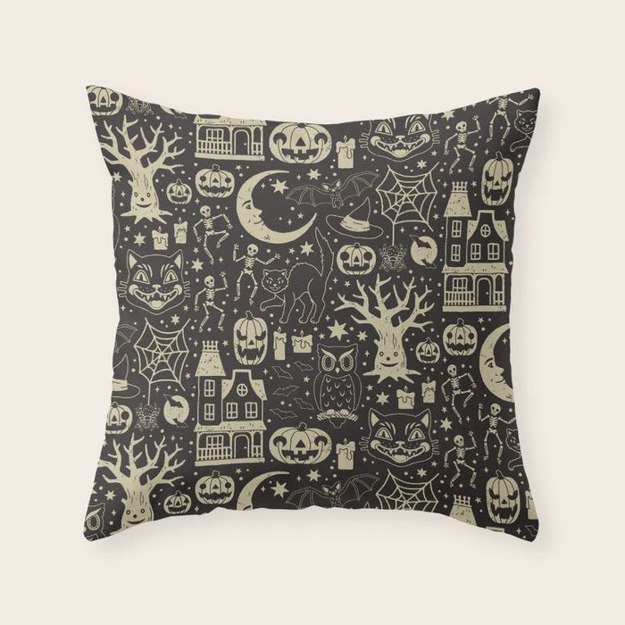 Vintage Halloween: Black Cat Throw Pillow Gallery Image 6