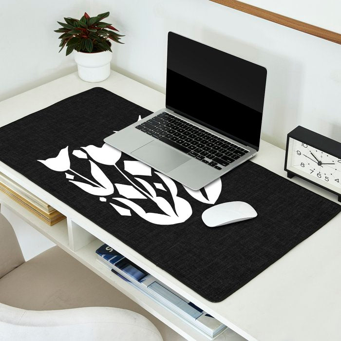 Diamond Tulips ii Desk Mat Gallery Image 2