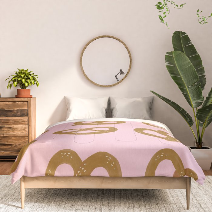 Pretzel Pattern - Blush Comforter Gallery Image 3