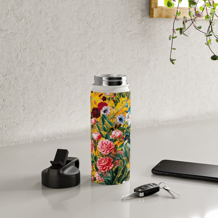 Summer is coming Water Bottle Gallery Image 5