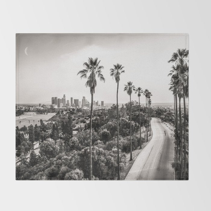 Los Angeles Black and White Throw Blanket Gallery Image 2