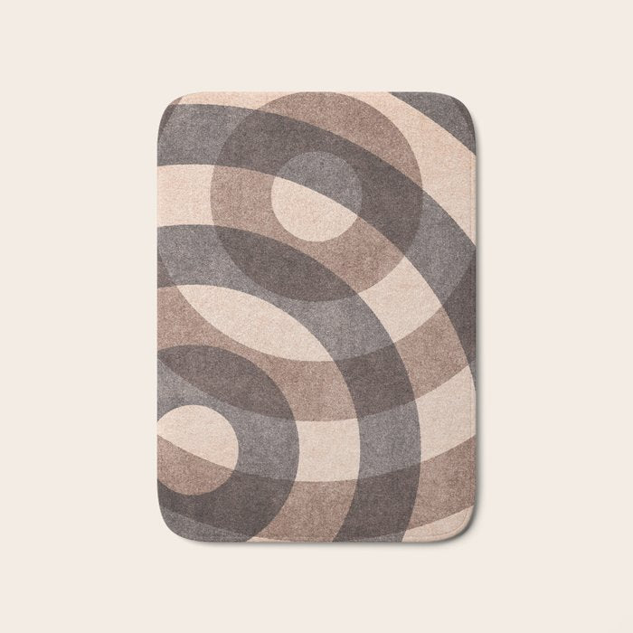 ABSTRACT ALPHABET / Decorative O Bath Mat Gallery Image 1