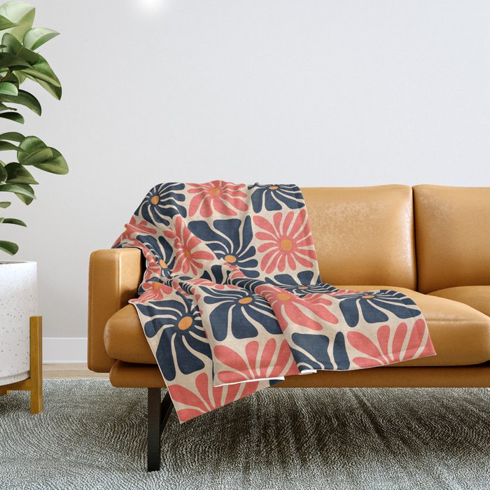 Vintage hippie flower art pattern Throw Blanket Gallery Image 1