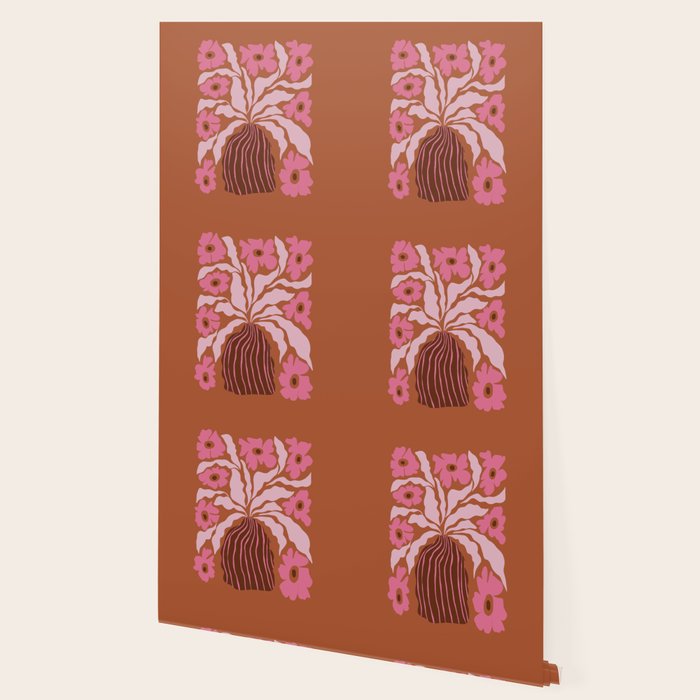 Mid-century blooming pot  Wallpaper Gallery Image 2