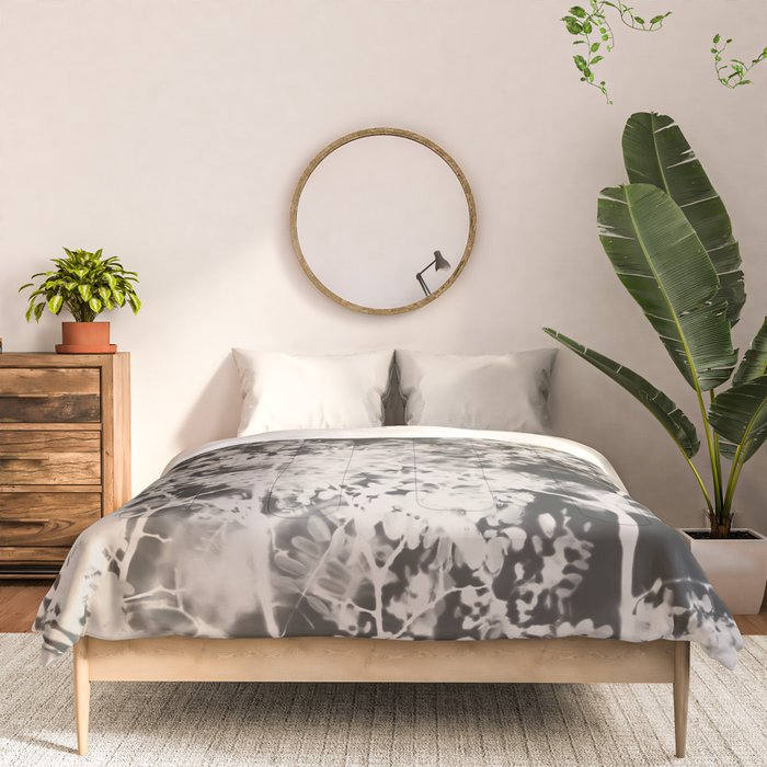 Midnight Summer Comforter Gallery Image 3