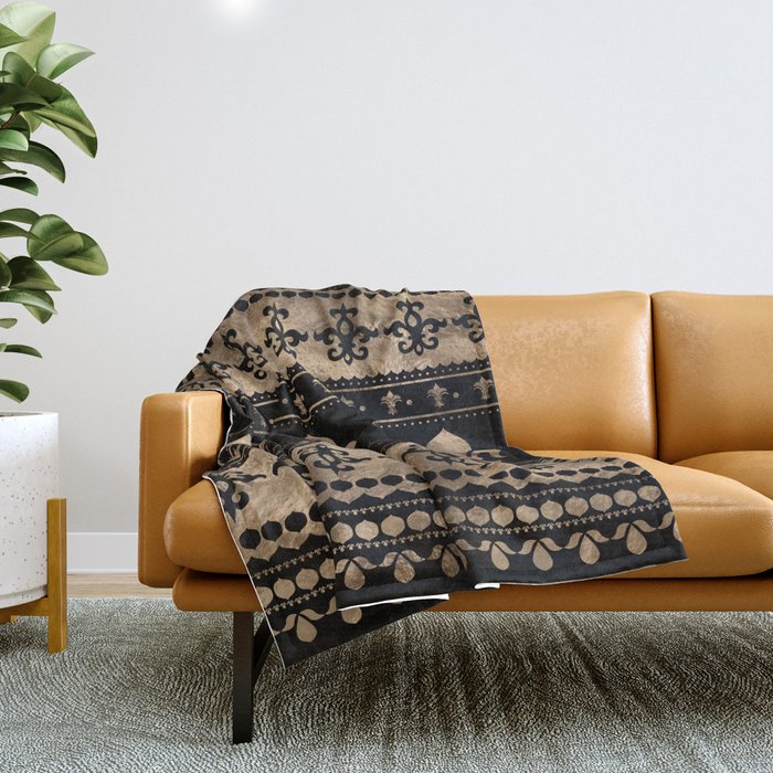 Luxury black and gold Fleur-de-lis ornament  Throw Blanket Gallery Image 1