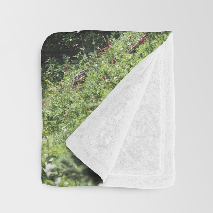 Mount Rainier Classic Mountain Meadow - 129/365 Nature Photography Throw Blanket Gallery Image 3