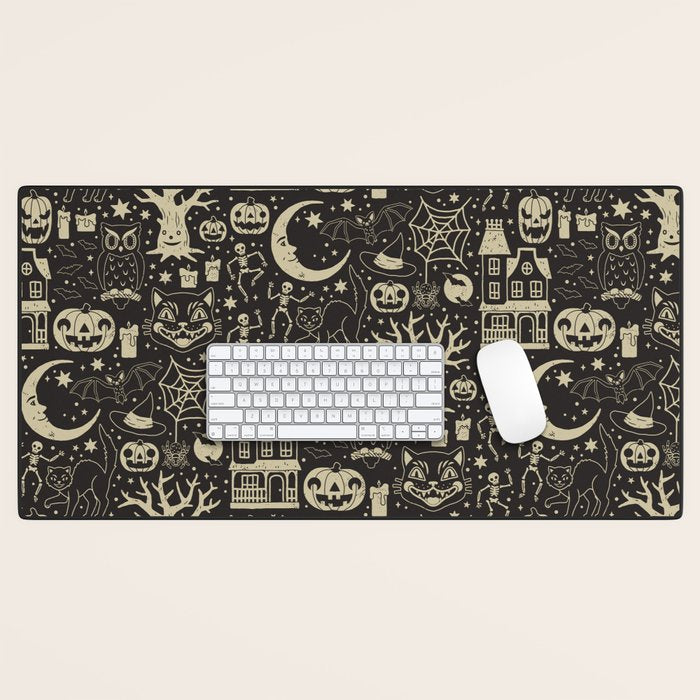 Vintage Halloween: Black Cat Desk Mat Gallery Image 1