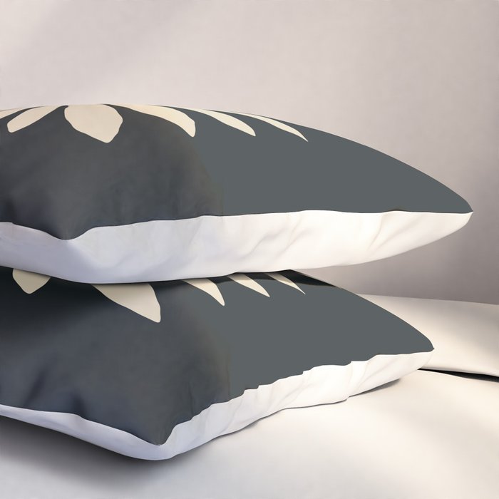 Star Leaf: Noir Pillow Sham Gallery Image 3