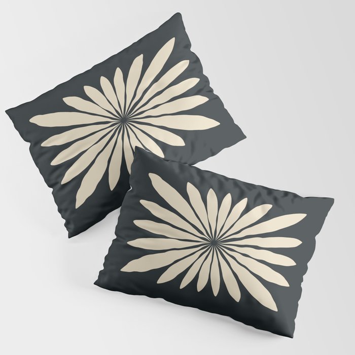 Star Leaf: Noir Pillow Sham Gallery Image 3