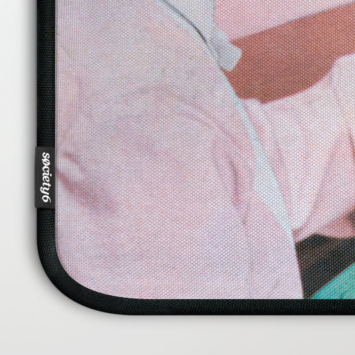 Eye love you Laptop Sleeve Gallery Image 3