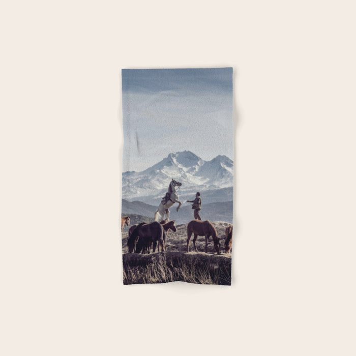 Wild Horses Bath Towel Gallery Image 1