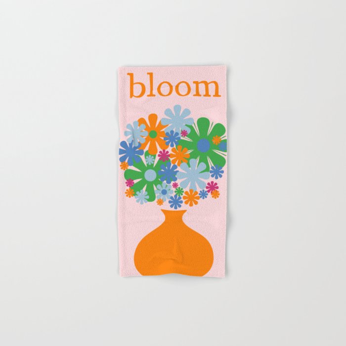 Bloom Retro Flowers in Vase Bath Towel Gallery Image 1