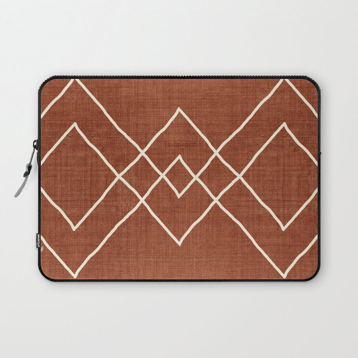 Nudo in Rust Laptop Sleeve Gallery Image 1