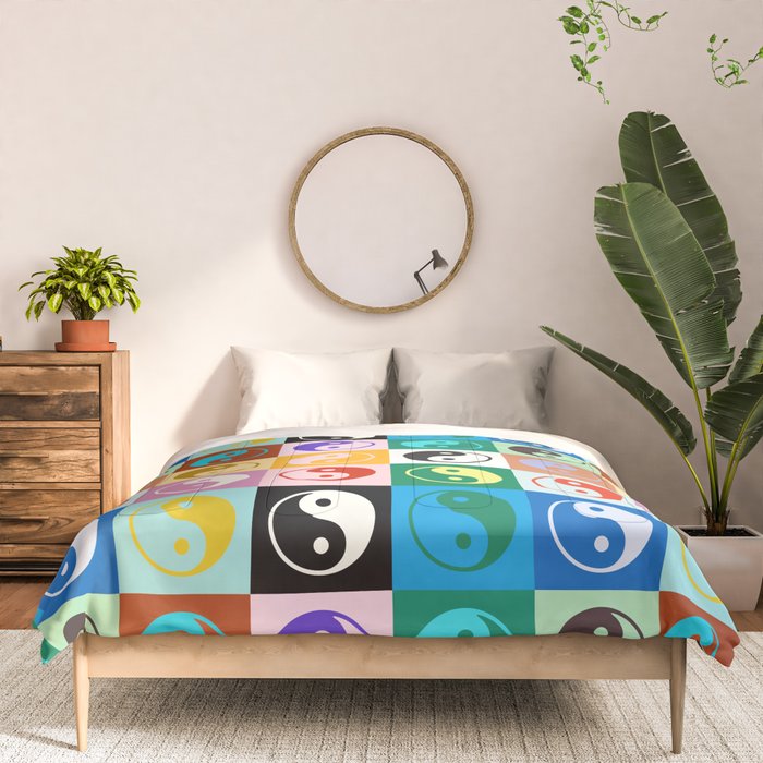 Checkered Yin Yang Pattern (Color Block Version) Comforter Gallery Image 3