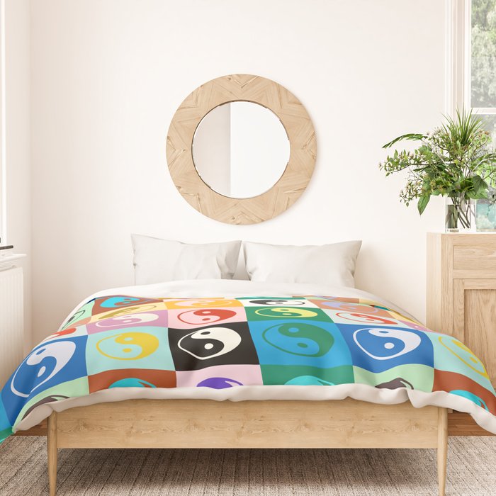 Checkered Yin Yang Pattern (Color Block Version) Duvet Cover Gallery Image 3