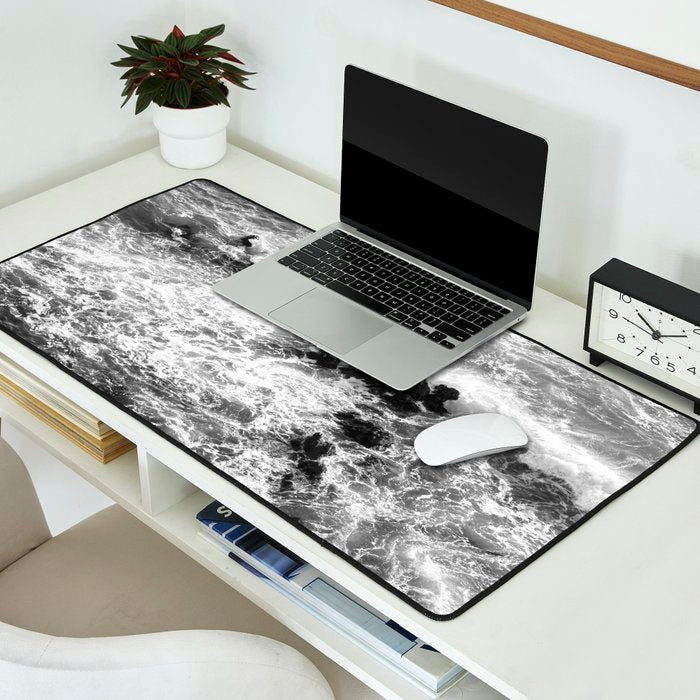 Crashing Waves x Palos Verdes Los Angeles Photography Desk Mat Gallery Image 2