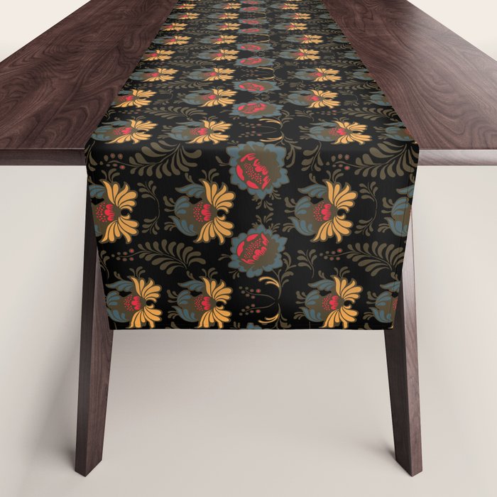 Vintage Royal Table Runner Gallery Image 1