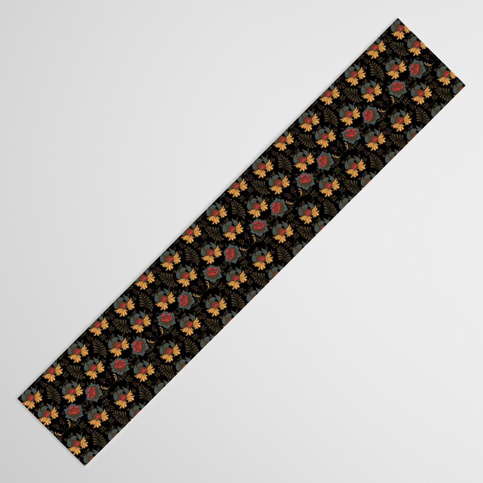 Vintage Royal Table Runner Gallery Image 3