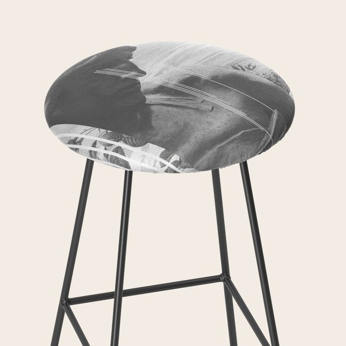SRNT 01 Stool Gallery Image 2