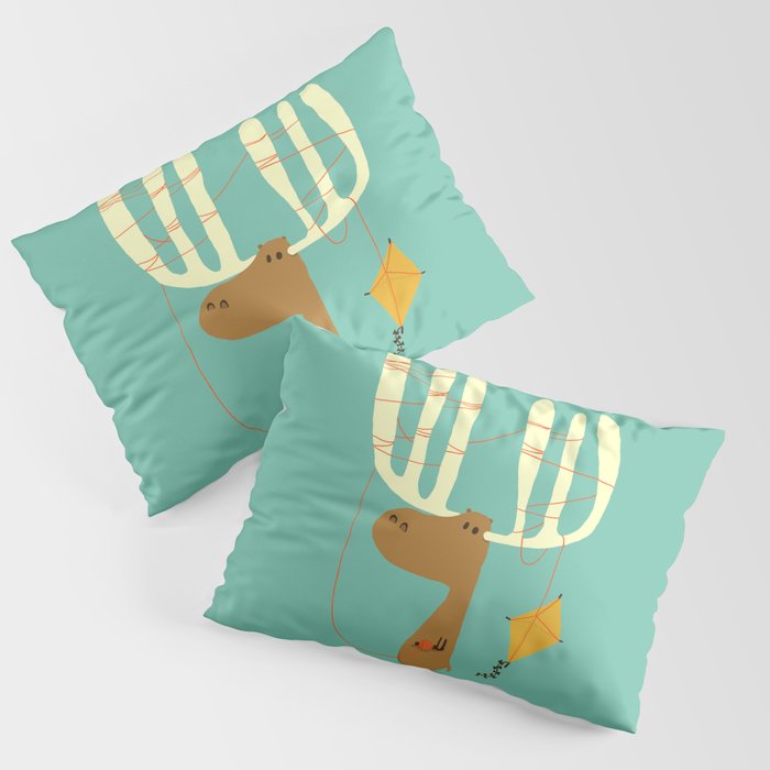 A moose ing Pillow Sham Gallery Image 1