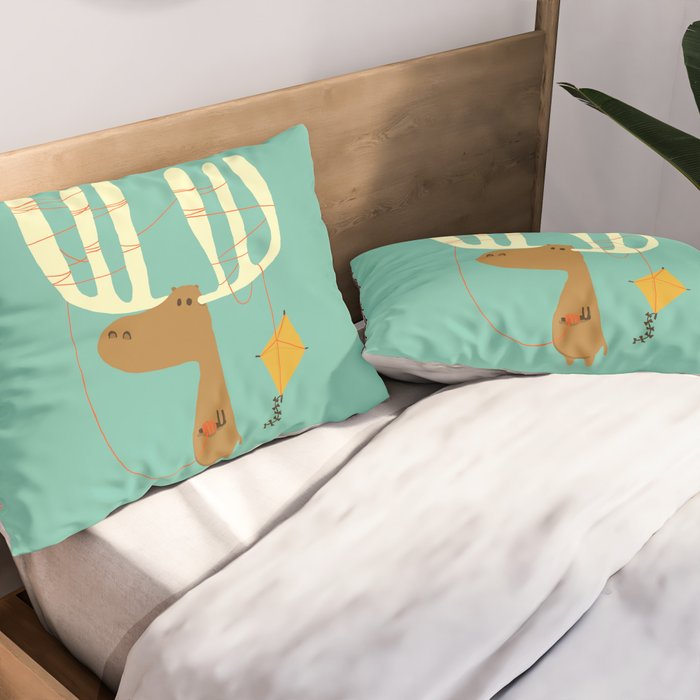 A moose ing Pillow Sham Gallery Image 2