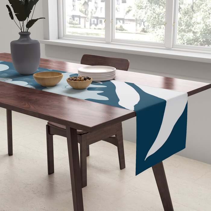 Seahorse Nest - Dark Table Runner Gallery Image 2