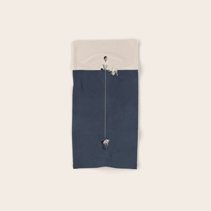 Rescue mission Bath Towel Gallery Image 1