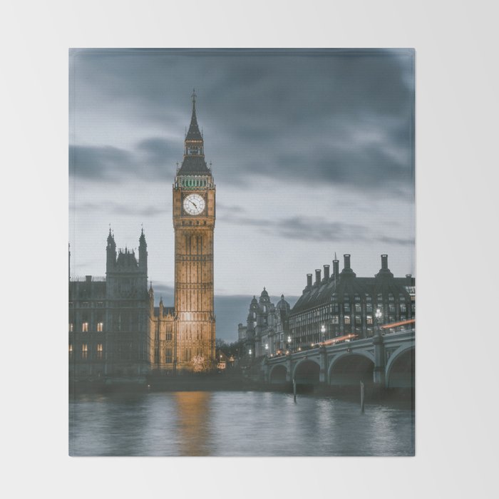 London, England II Throw Blanket Gallery Image 2