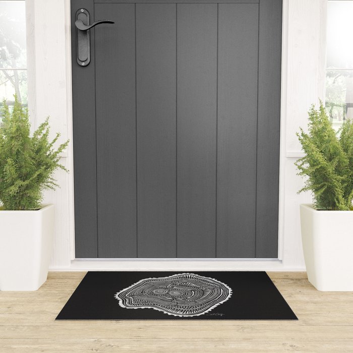 Peachleaf Willow â White on Black Welcome Mat Gallery Image 3