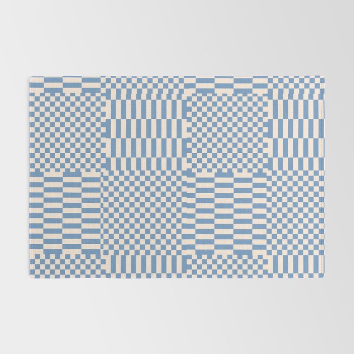 Retro check: Tranquil blue and ice cream white Rug Gallery Image 2