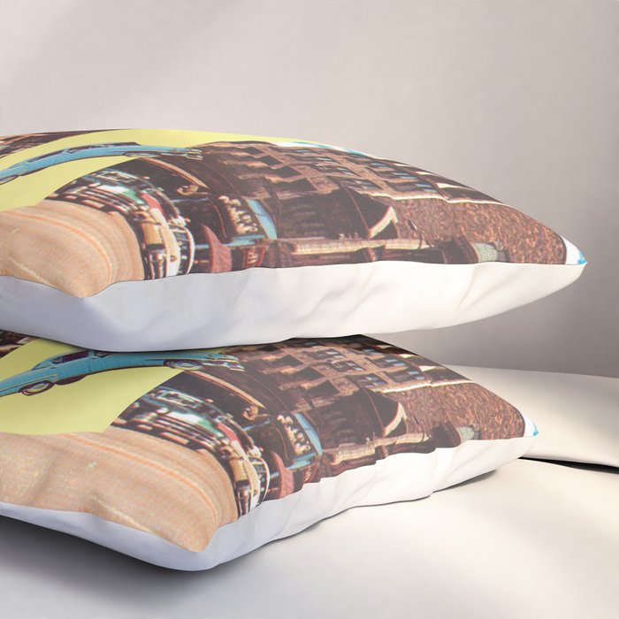 She's arrived (Giant woman & UFO) Pillow Sham Gallery Image 3