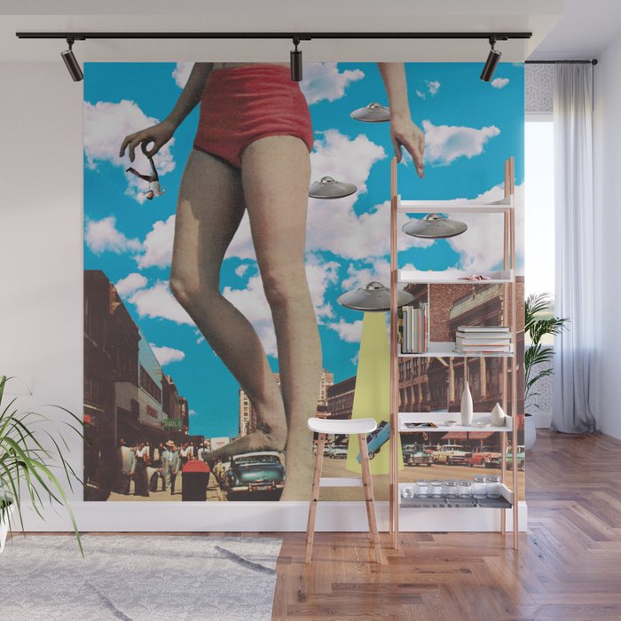 She's arrived (Giant woman & UFO) Wall Mural Gallery Image 1