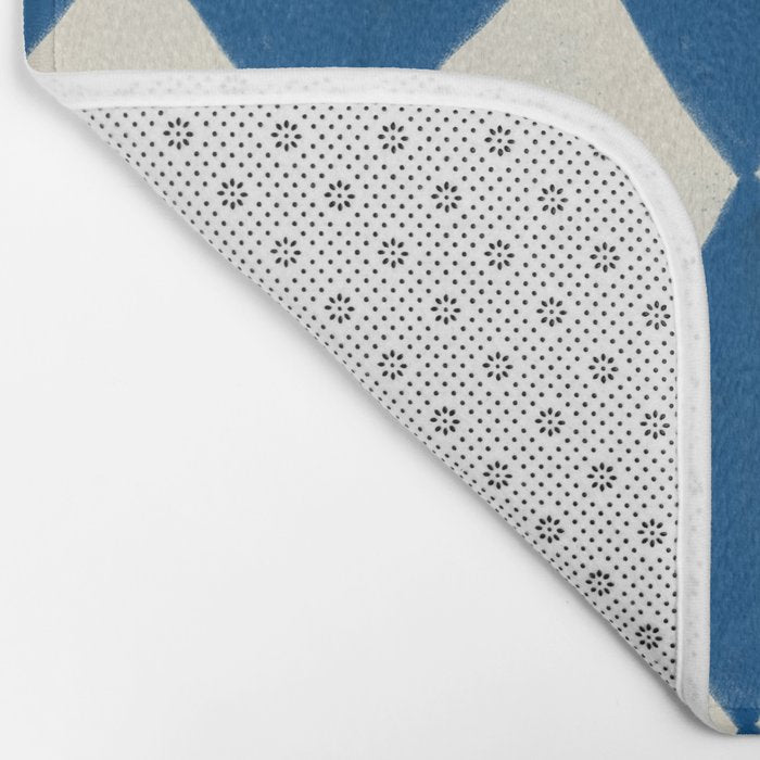 Ta-Te-Ti Bath Mat Gallery Image 2